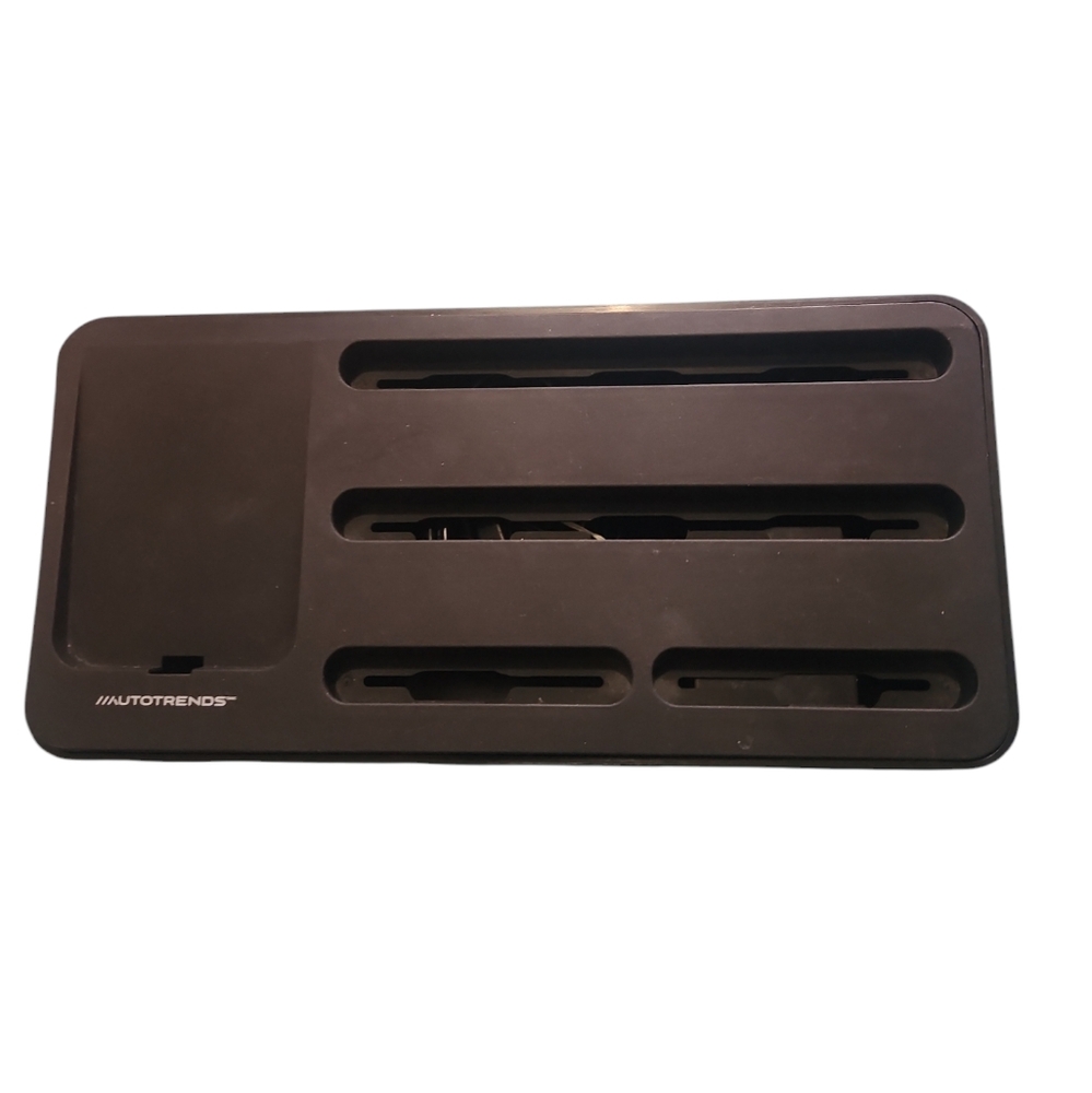 Autotrends Black Dashboard Organizer/Charging Station